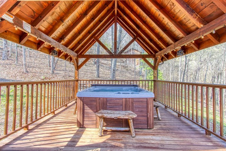 The Providence Cabin Great Smoky Mountain Life